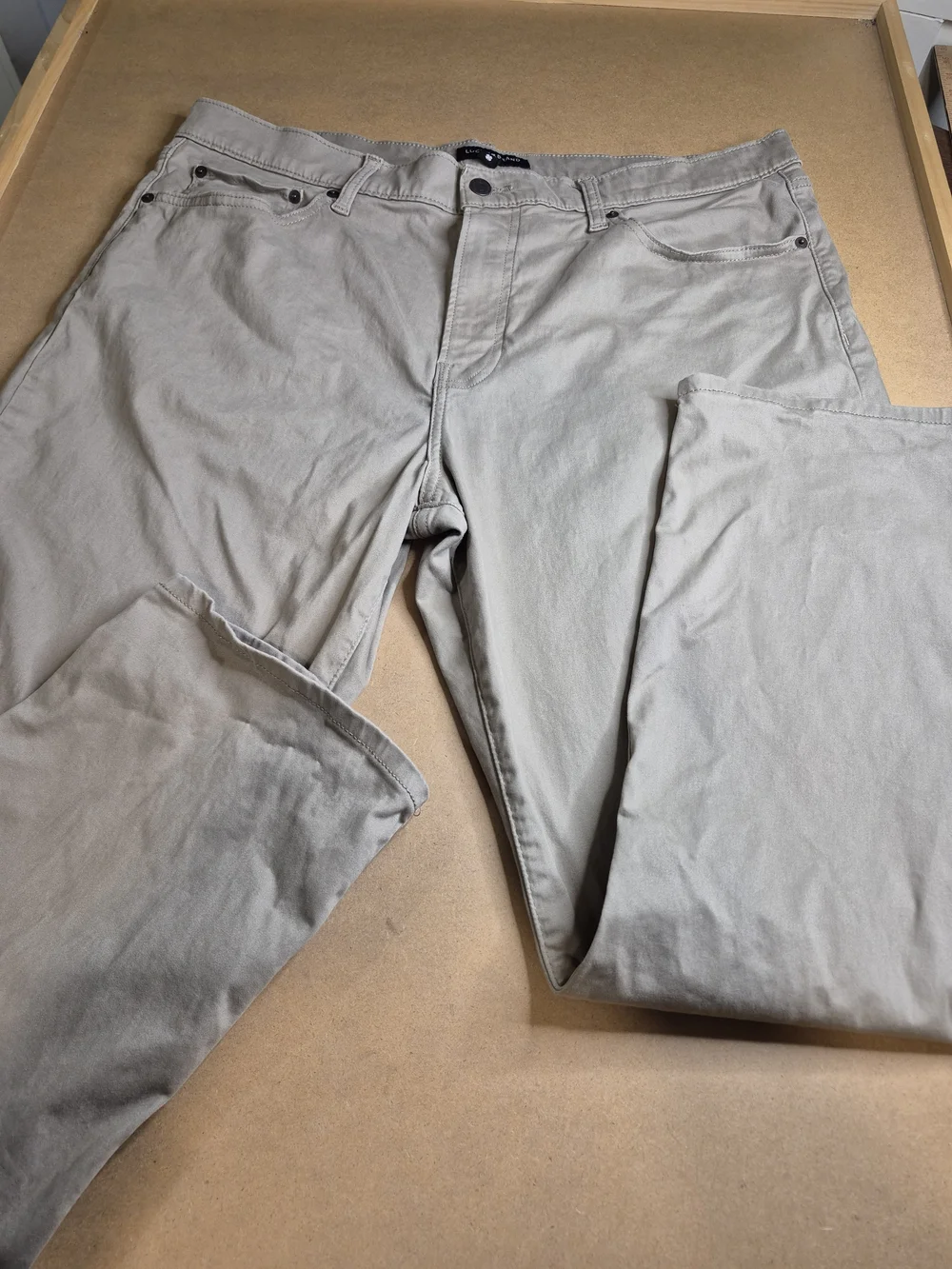 Lucky Brand Men's Straight Fit Chinos in Light Tan 4587/7